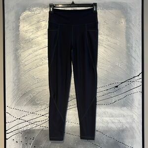 Betsy Johnson Side Pocket High Rise Crop Leggings Size XS Blue